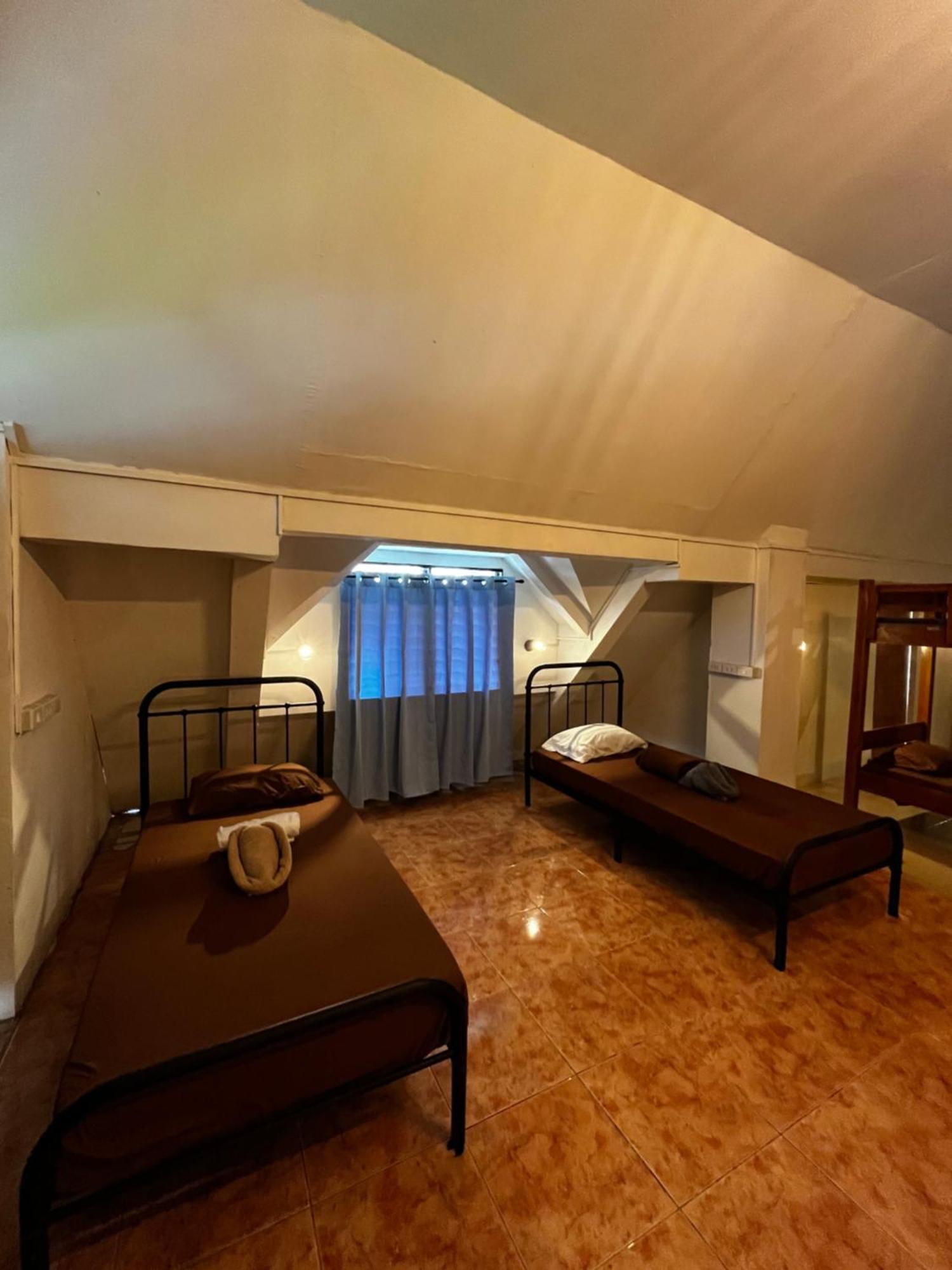 On Board Panglao Beach Hostel & Resort With Free Motorbike Дао Экстерьер фото